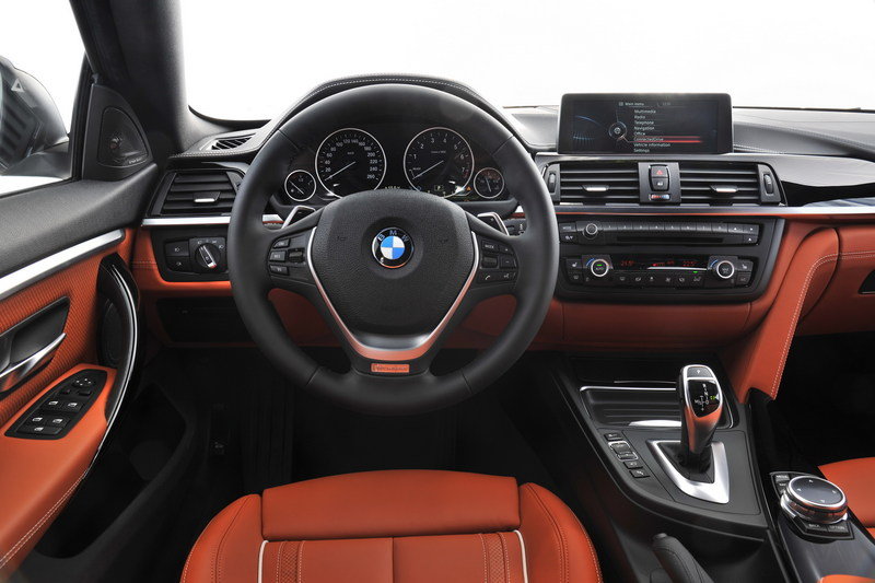 4 Series BMW Apple CarPlay / Android Auto Integration.
